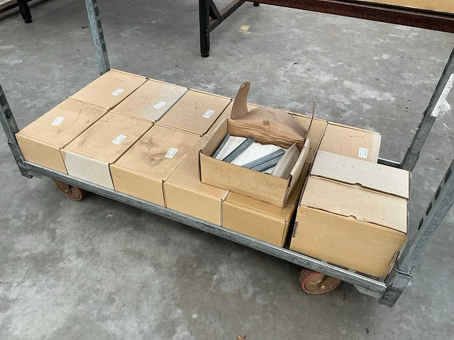Pneumatische clipmachine (4x) - afbeelding 11 van  11