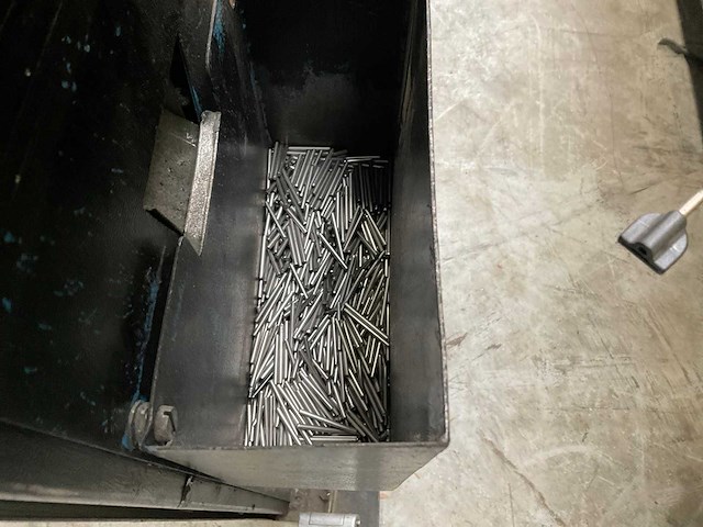 Pneumatische draadknipmachine - afbeelding 2 van  3