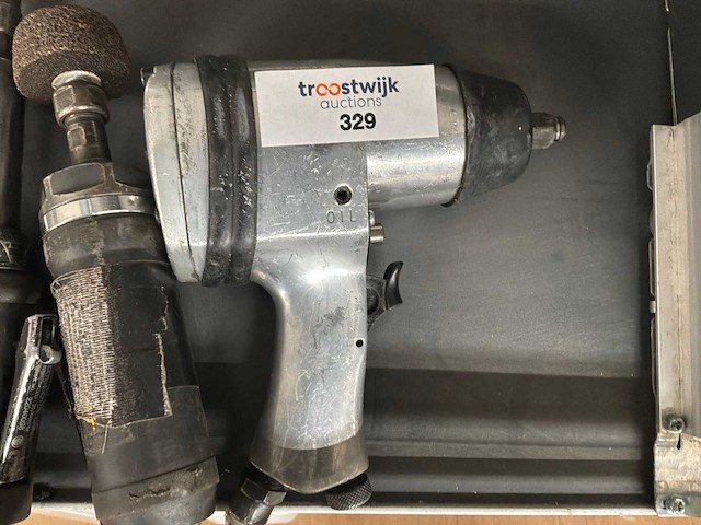 Pneumatische gereedschap (3x) - afbeelding 2 van  2