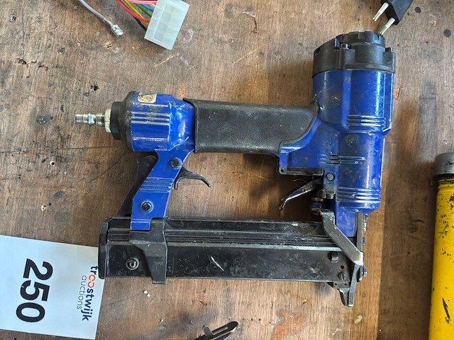Pneumatische gereedschap (3x) - afbeelding 8 van  13