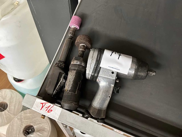 Pneumatische gereedschap (3x) - afbeelding 1 van  3
