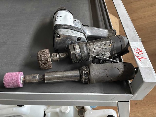 Pneumatische gereedschap (3x) - afbeelding 2 van  3