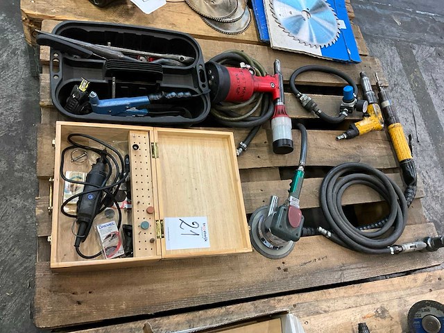 Pneumatische gereedschappen divers - afbeelding 1 van  7