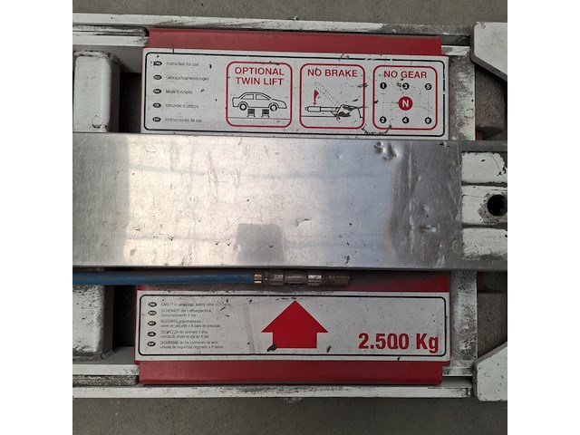 Pneumatische hefbrug, 2500 kilo astra, minilift - afbeelding 4 van  9