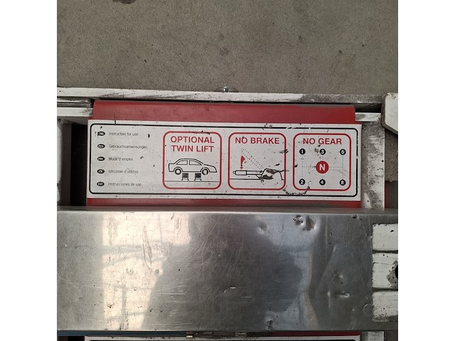 Pneumatische hefbrug, 2500 kilo astra, minilift - afbeelding 5 van  9