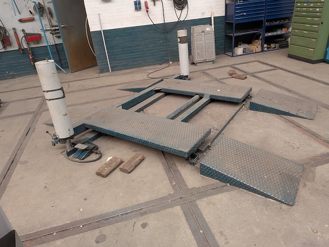 Pneumatische hefbrug - afbeelding 7 van  19