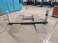 Pneumatische hefbrug - afbeelding 11 van  19