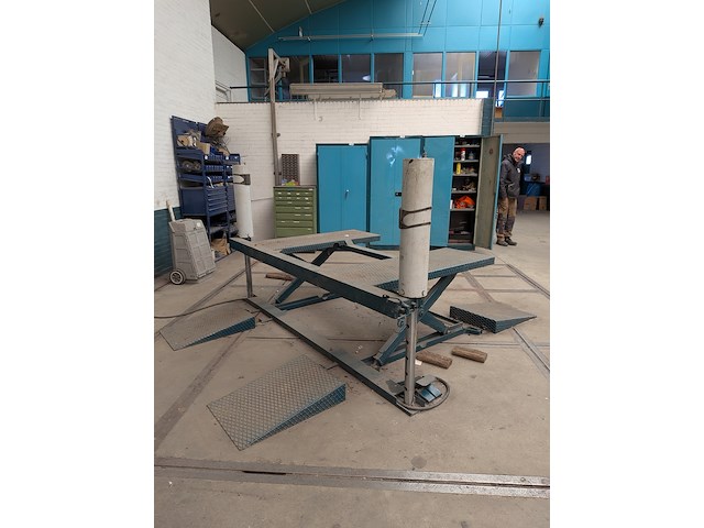 Pneumatische hefbrug - afbeelding 17 van  19