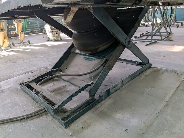 Pneumatische heftafel, max 2800 kilo - afbeelding 8 van  12