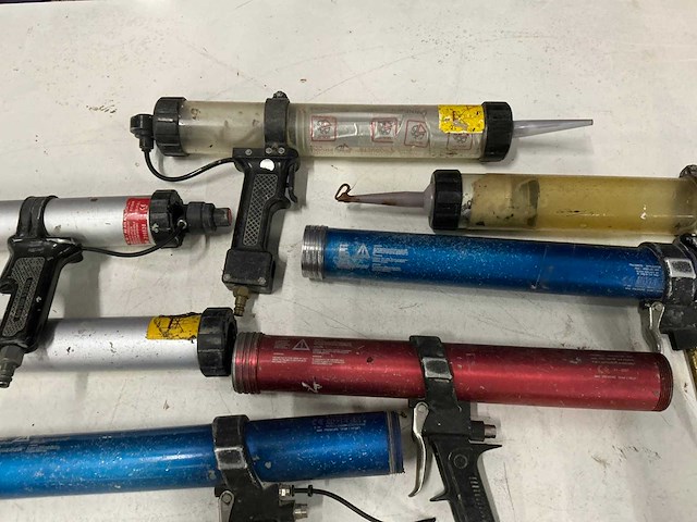 Pneumatische kitspuit (8x) - afbeelding 4 van  5