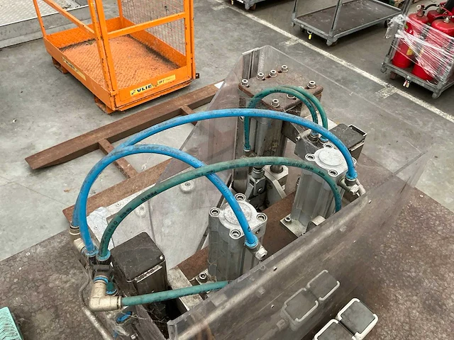 Pneumatische klemmachine - afbeelding 4 van  12