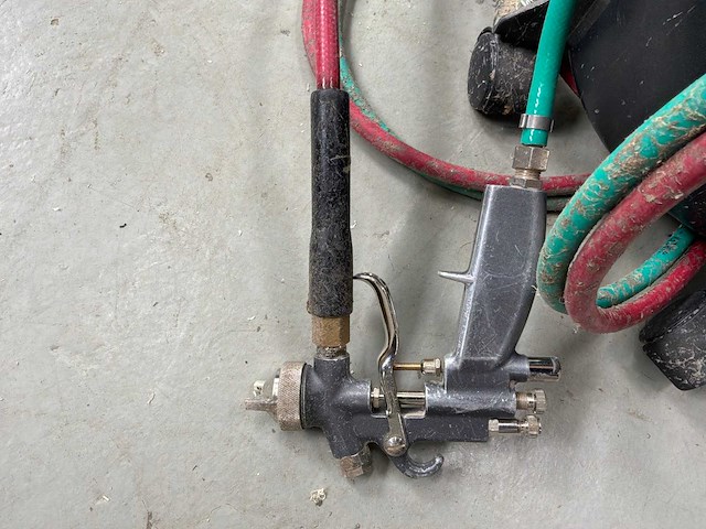Pneumatische lijmspuit - afbeelding 5 van  9