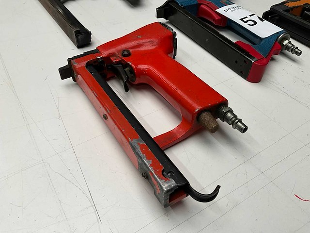 Pneumatische nietmachine (6x) - afbeelding 2 van  7