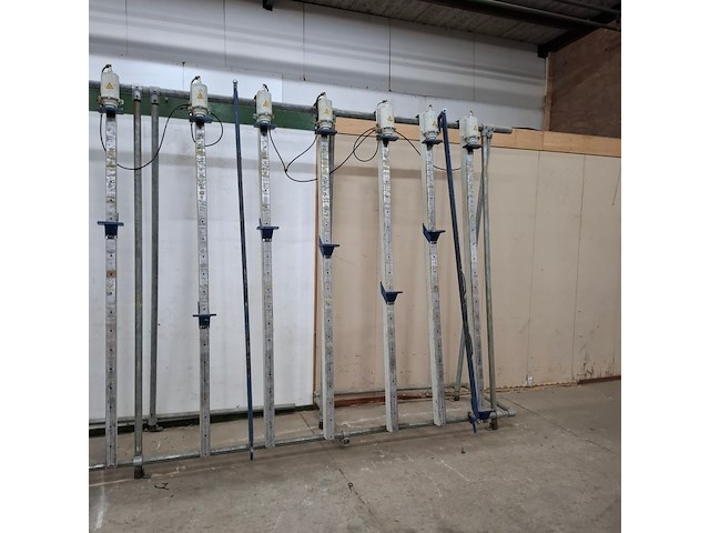 Pneumatische opsluitbank h&m, bouwjaar 2015 - afbeelding 5 van  10