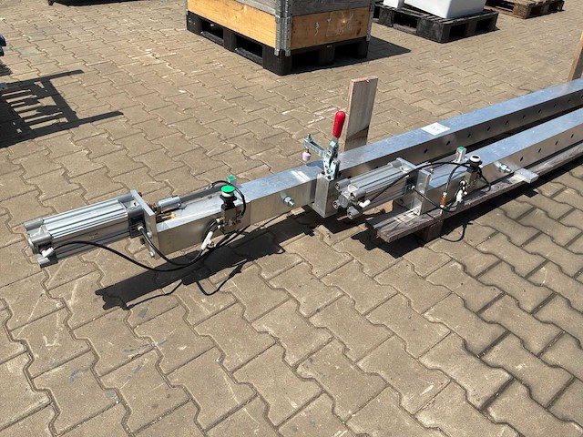 Pneumatische opspanbalk (2x) - afbeelding 6 van  7