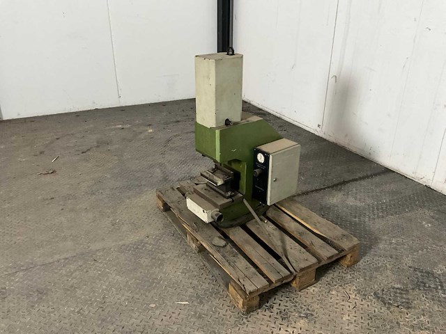 Pneumatische pers - automator bv - afbeelding 3 van  5