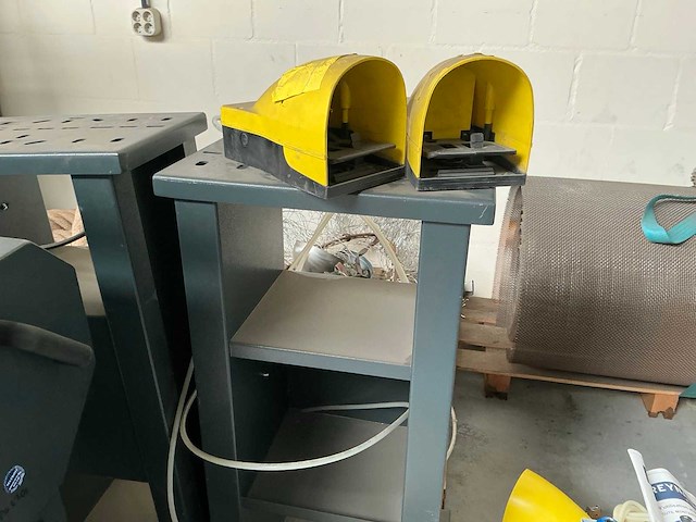 Pneumatische pers (3x) - afbeelding 6 van  15