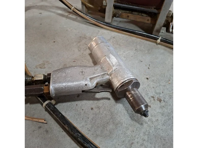 Pneumatische pomp met gereedschap gte - afbeelding 4 van  5