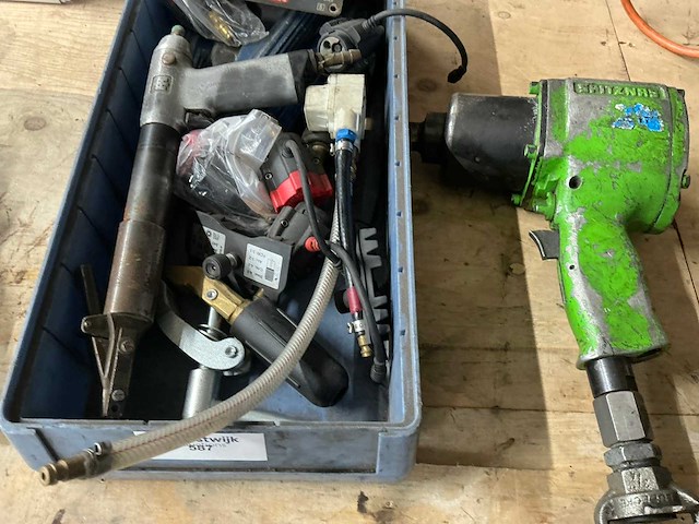 Pneumatische schroefapparaat, slagmoersleutel en divers - afbeelding 5 van  5