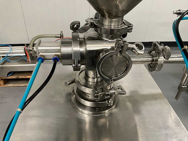 Pneumatische semi-automatische vulmachine - afbeelding 3 van  11
