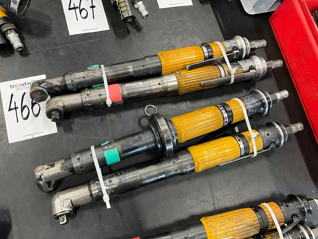 Pneumatische slagmoersleutel haaks (4x) - afbeelding 1 van  6