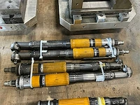 Pneumatische slagmoersleutel haaks (4x)
