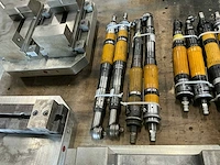 Pneumatische slagmoersleutel haaks (4x) - afbeelding 2 van  5