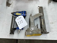 Pneumatische tacker (2x) - afbeelding 1 van  4