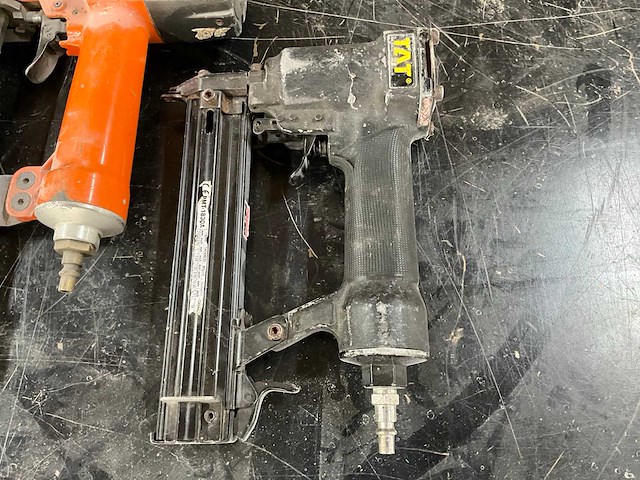 Pneumatische tacker (2x) - afbeelding 2 van  2