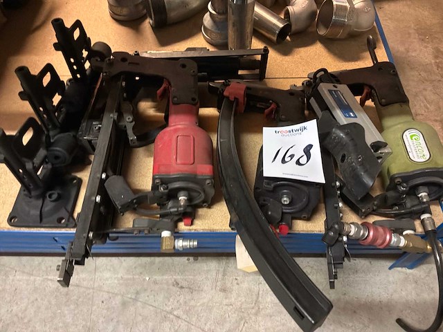 Pneumatische tacker (3x) - afbeelding 1 van  1