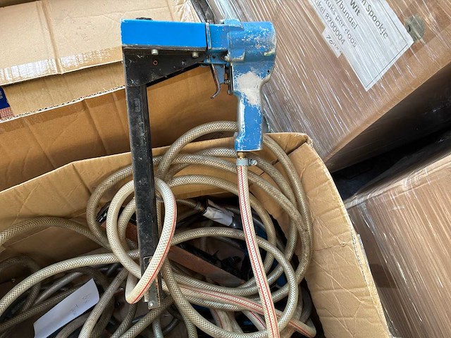 Pneumatische tacker (6x) - afbeelding 2 van  6