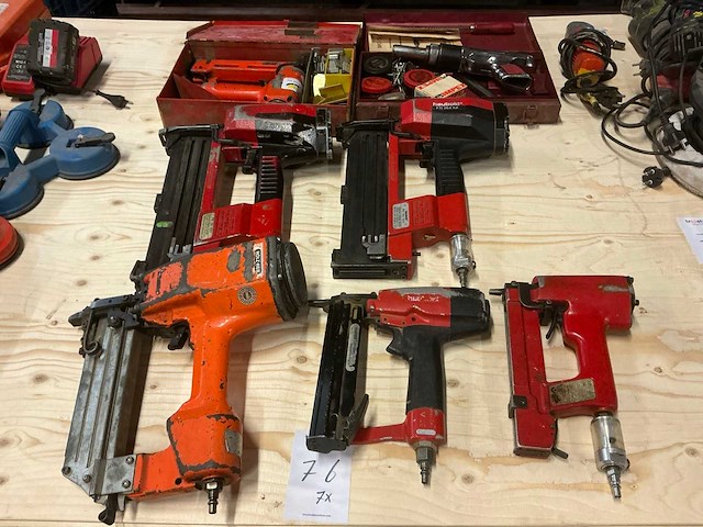 Pneumatische tacker (7x) - afbeelding 1 van  8