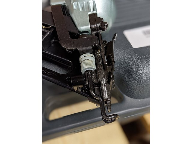 Pneumatische tacker hitachi, nt65ma4(s) - afbeelding 4 van  4