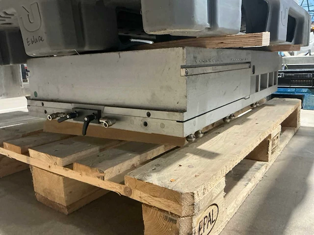 Pneumatische thermovorm - afbeelding 6 van  8