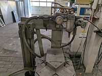 Pneumatische uithoekmachine kien - afbeelding 4 van  6