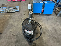 Pneumatische vetpomp - afbeelding 2 van  6