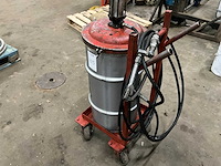 Pneumatische vetspuit - afbeelding 5 van  5