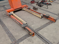 Pneumatische zijlader hefbrug, 2 ton celette, eco 2000, bouwjaar 1993 - afbeelding 4 van  10