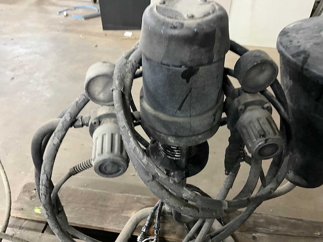 Pnuematisch verfspuit (3x) - afbeelding 2 van  11