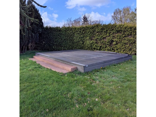 Podium - afbeelding 5 van  9