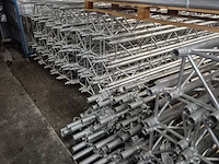 Podiumbouwmaterieel - afbeelding 4 van  21