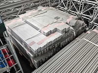 Podiumbouwmaterieel - afbeelding 6 van  21