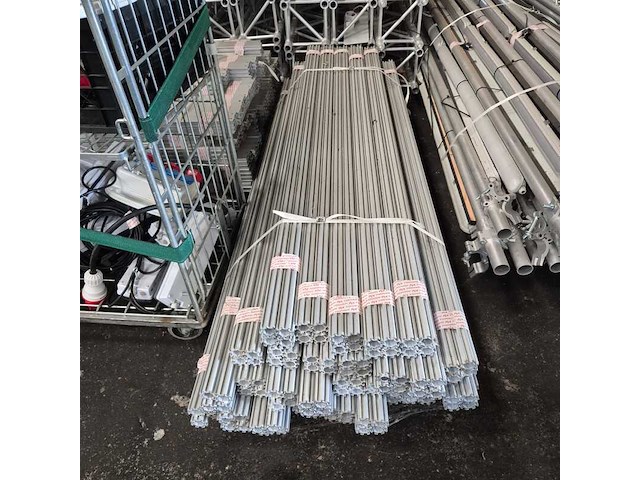 Podiumbouwmaterieel - afbeelding 11 van  21