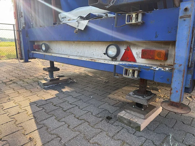 Podiumwagen trailer - afbeelding 6 van  13