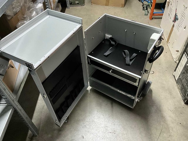 Podo mobile maxi pedicure trolley - afbeelding 3 van  6