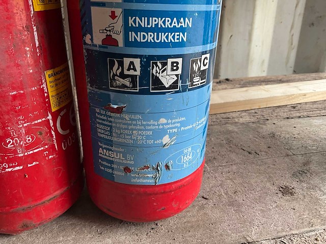 Poeder 2 kg brandblusser (2x) - afbeelding 4 van  4