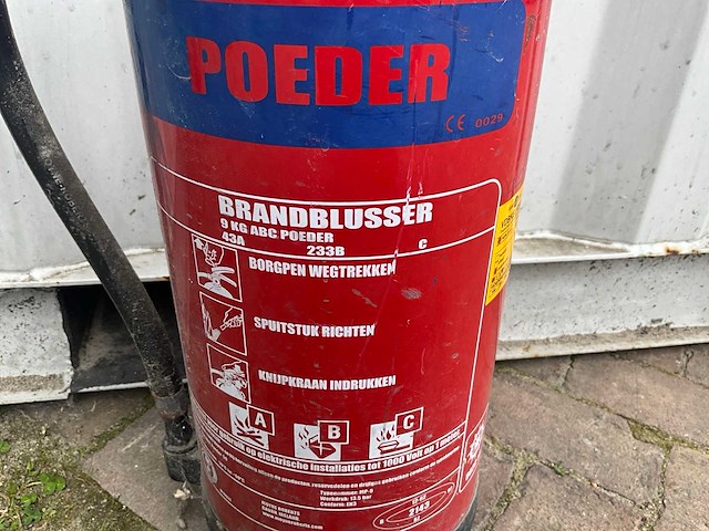 Poeder 9kg brandblusser - afbeelding 2 van  5