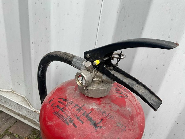 Poeder 9kg brandblusser - afbeelding 5 van  5