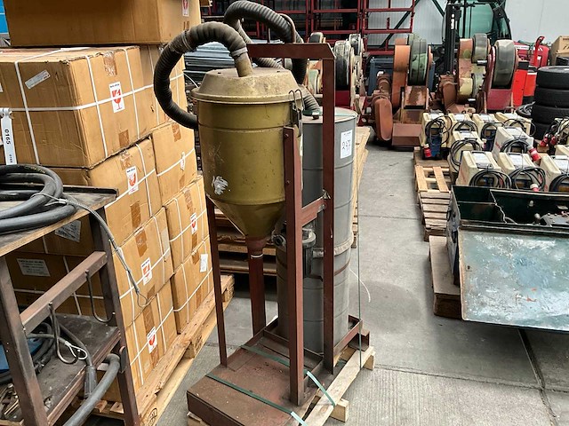 Poeder recycling unit op hijsjuk - afbeelding 2 van  6