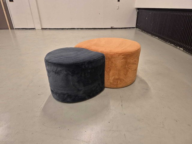 Poef - lily - hocker - pouf (2x) - afbeelding 3 van  4